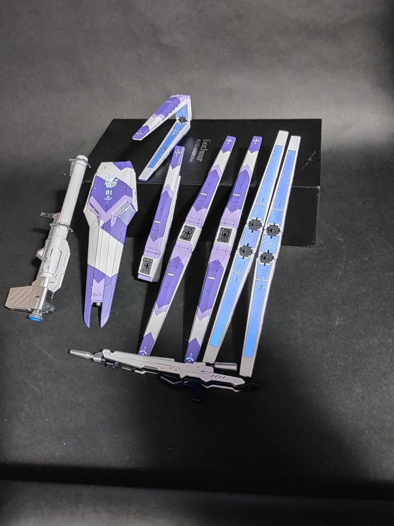 RX-93-ν2　Hi-ν GUNDAM–4枚目/制作者：sea