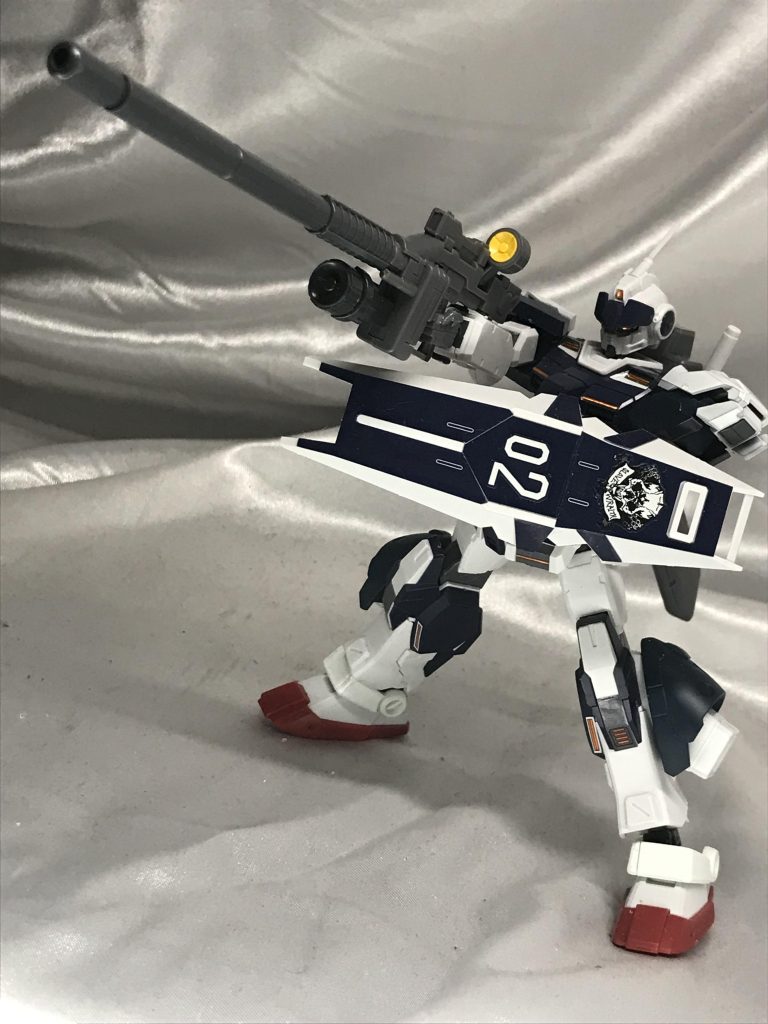 盾もそのまま使ってます。素組のキャバルリーは通常にしたので、この機体はハデス起動時にしてます。