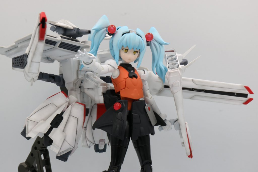 ダブルオークアンタ同様、量子化からのテレポートも出来るとかなんとか。