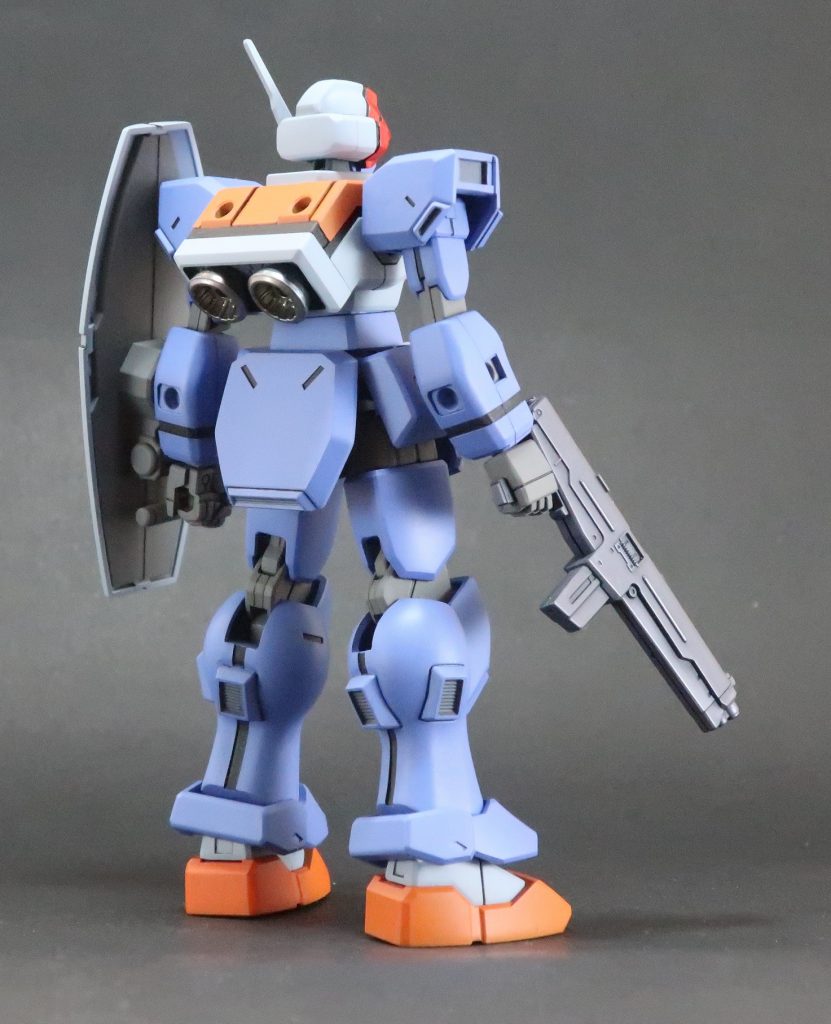 このキット、全体的な造形に不満はありませんが、残念な点がいくつかあります。