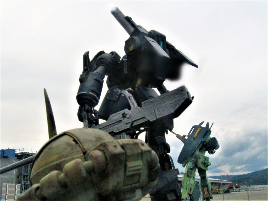 RE1/100 ガンキャノン・デティクターのボックスアートをお手軽?外ロケで撮影してきました(笑)–3枚目/制作者:gtarou