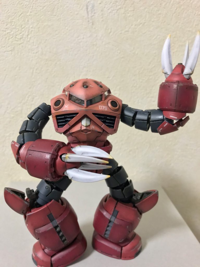 その後、手直ししました。デカールの縁が目立たないようになったと思います。