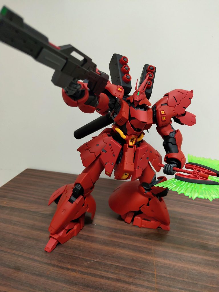 もう1ポーズビームアックスの存在感よ