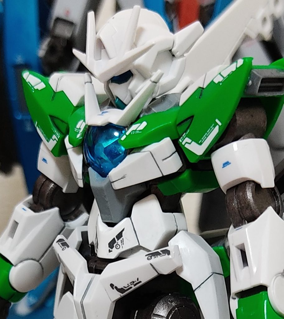 今年の3月ぐらいに本体だけそこそこに仕上げていました。組み上げてしまうとダメですね。満足してしまって完成前に放り出してしまいます。今後はパーツ単位で仕上げて最終的に組み上げるようにしていきたいです。我慢できるだろうか。