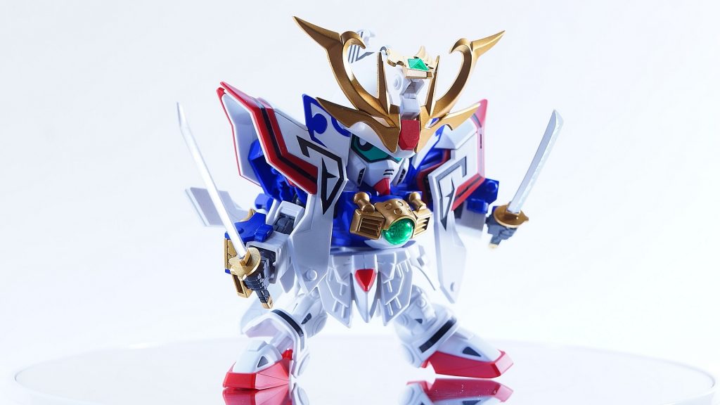 武者形態。このいい感じに元ネタと陣羽織を合わせたデザイン。最高です。