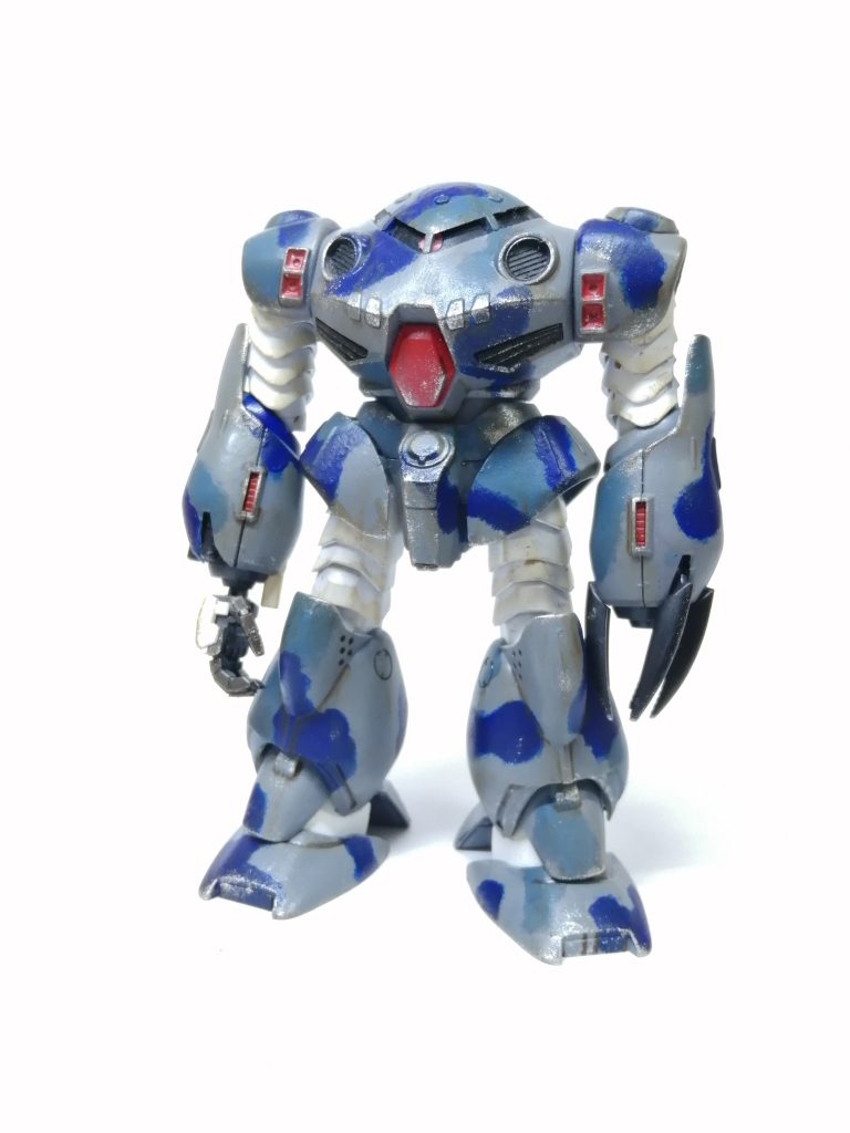 小学校の頃に作って、中学校の頃に改造して、高校になって塗装しましたゲート跡や合わせ目処理などは甘いですがまぁ大目に見てください