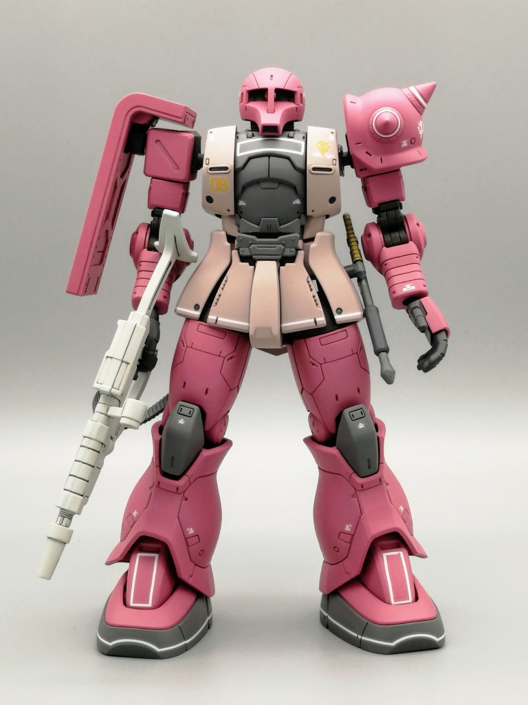 ライン状の水転写デカールをビシッと真っすぐに貼るのが難しかったです。