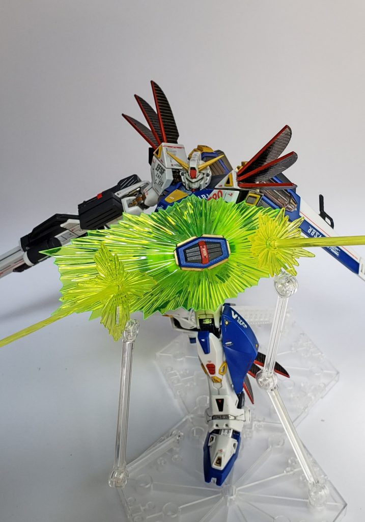 ビームシールド！シールド展開時にもビーム射出口が見えるよう小改造しています  