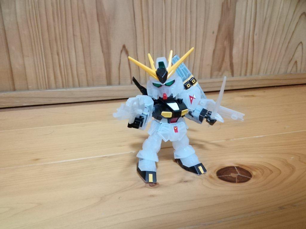 ニューガンダム–2枚目/制作者：アッキー