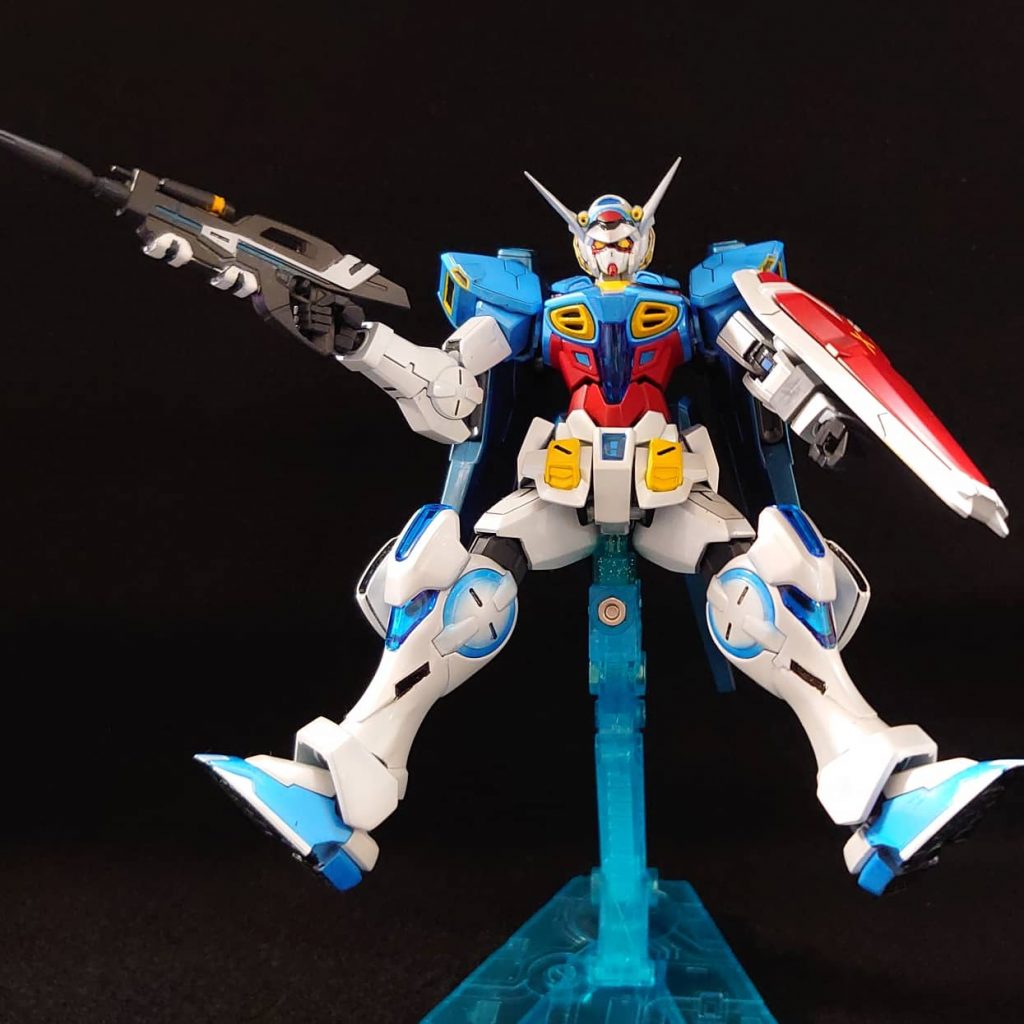 オープニング風ポーズ。宇宙用パックがほぼ見えない笑