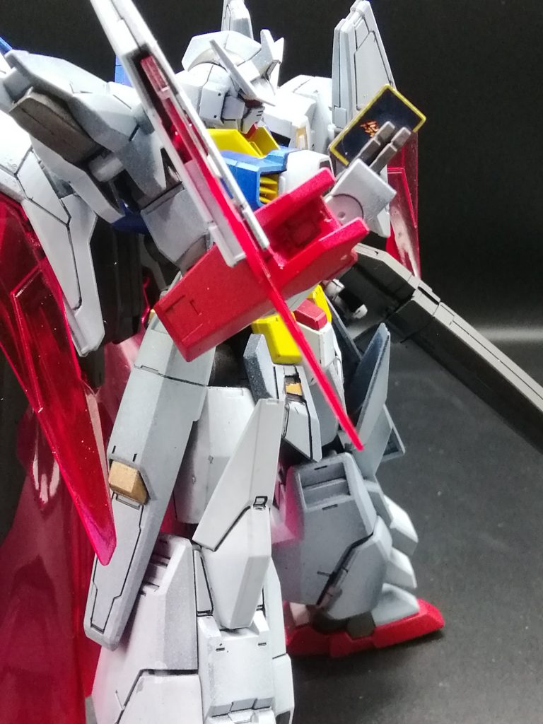 横顔カード部分は流石にシールです。