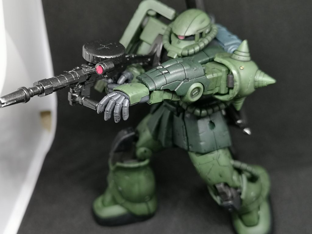 武器のスコープ部分もレジンを使ってみました。(実際の作業はレジン工作が趣味のカミさんに手伝ってもらいましたが…w)