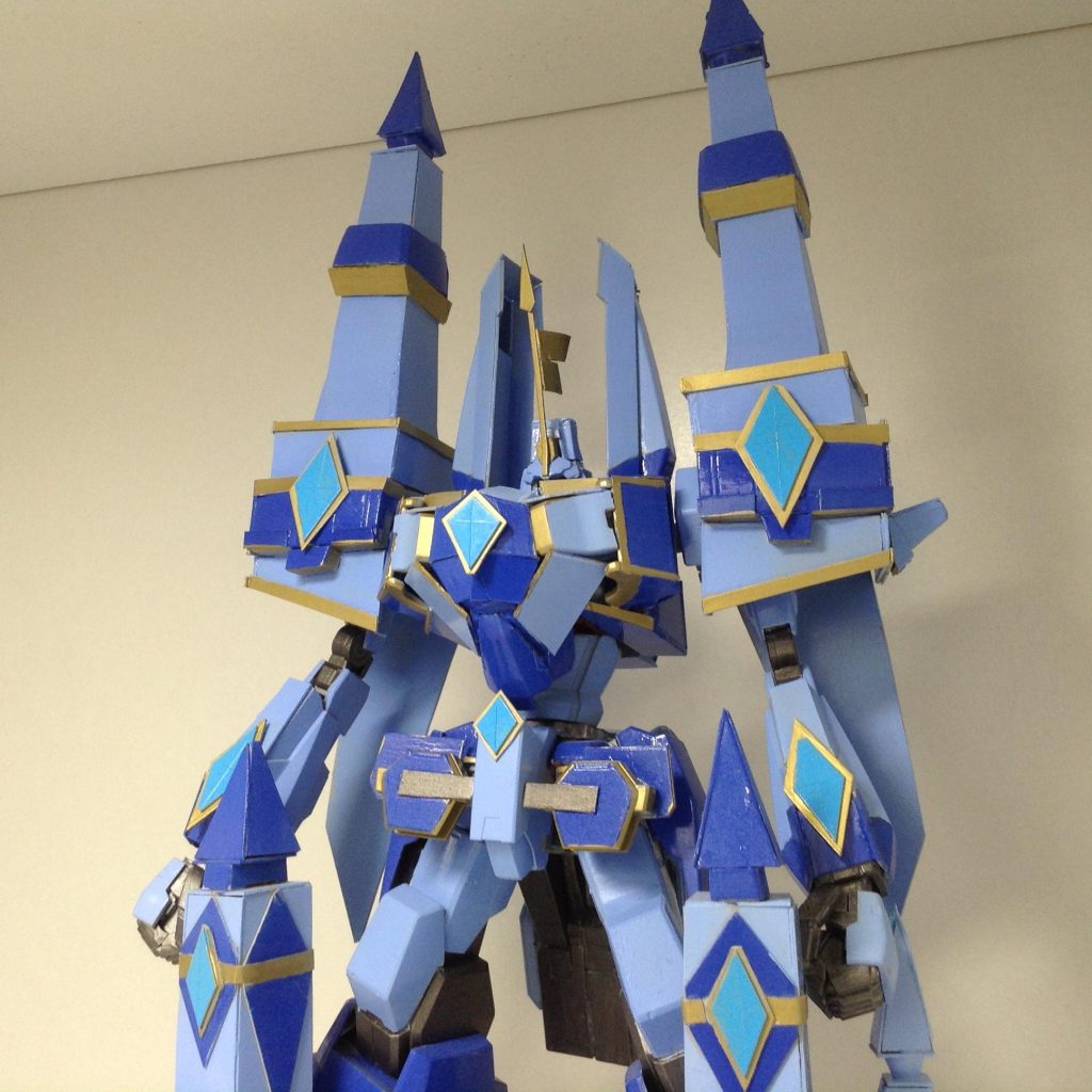 ガンプラ改造でこんなにプラ板を切り貼りしたの初めてで、作るのに苦労しました・・・今までで一番難易度高かったです。そしてアルティメット再現は終わりじゃない!まだやります!