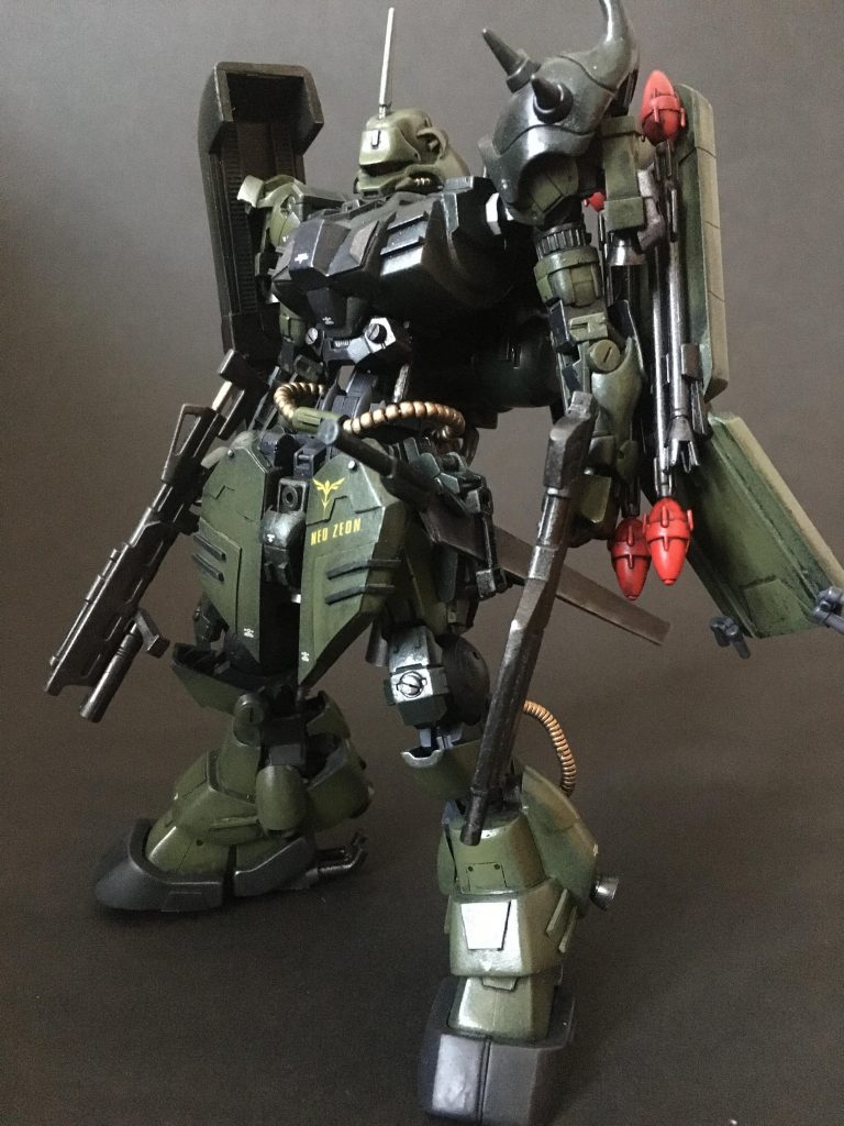 製作当初「へー30ｍｍって、ガンプラと互換性あるんだぁ」…いや、30年前の旧キットに互換性なんてあるわけないだろ！