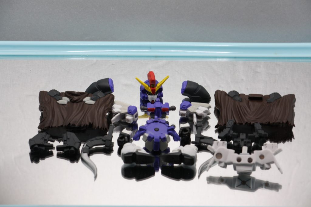 パーツはこんな感じで