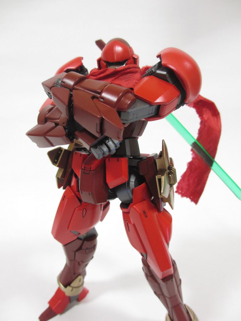 「命を玩具のように扱い、あまつさえ婦女子に手をかける行為人それを…『卑劣』と言う」「誰だ貴様はッ!?」「ヴェイガンスレイヤーです」中の人繋がりでね…こっちはちゃんと名乗ってくれそう