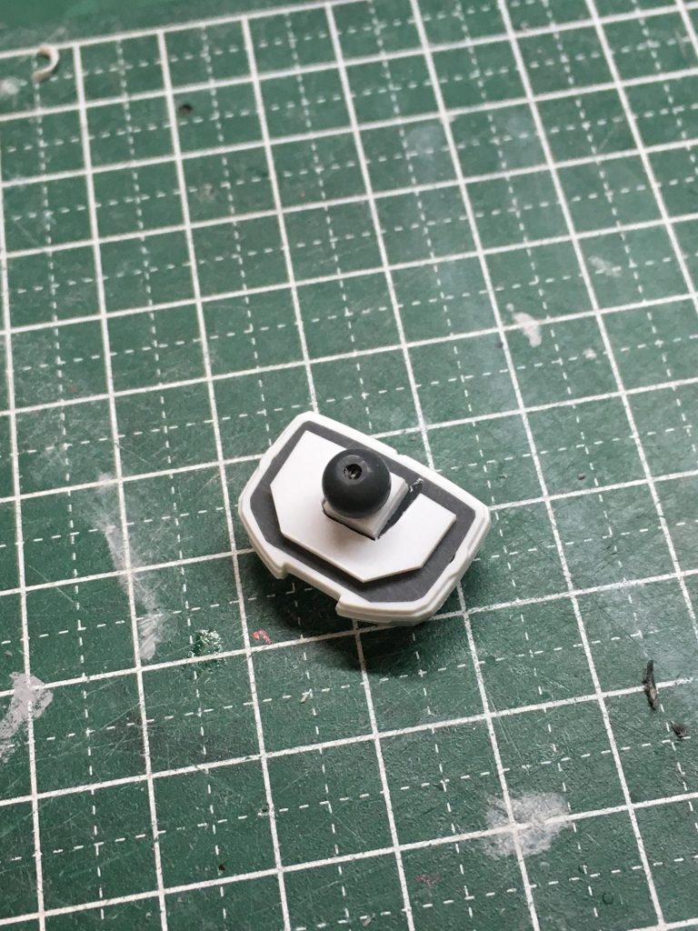 腹部延長。見えないので雑で良し。