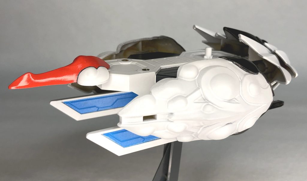 ソードシルエット（こちら正面からの写りが悪かったので後ろから💦）このようにそれぞれのシルエット武器を装備することができます！