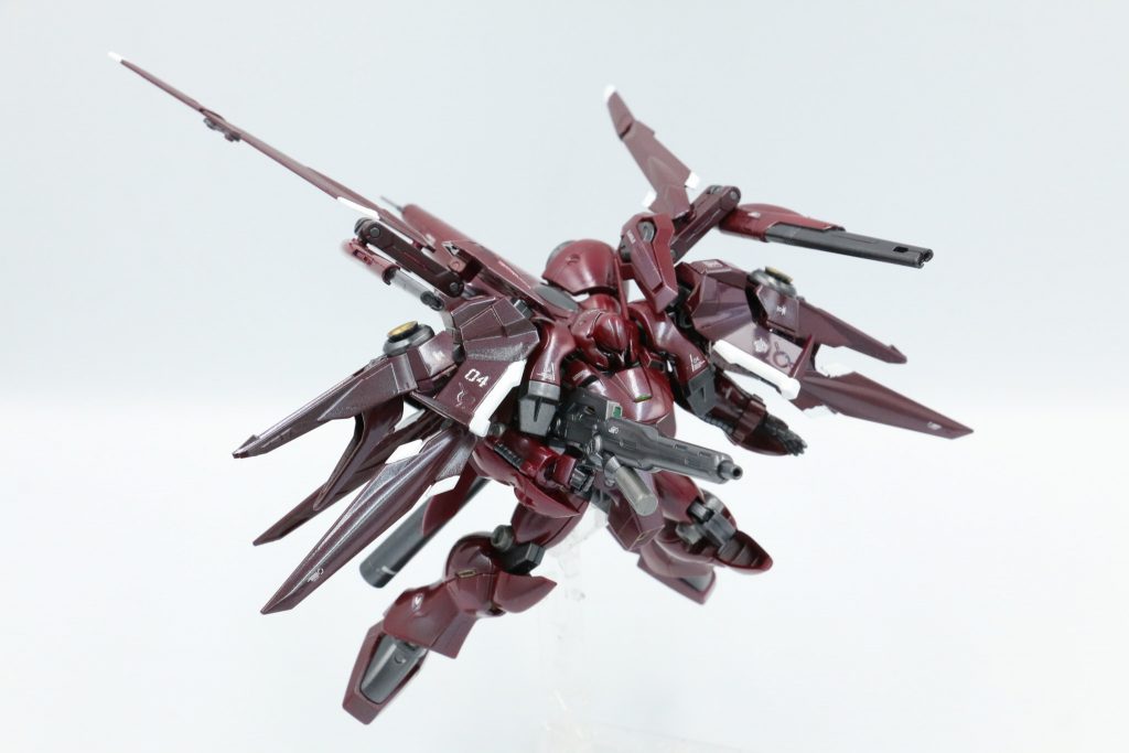 射撃アクションです。ビームマシンガンに加えて、ビームキャノンを追加しています