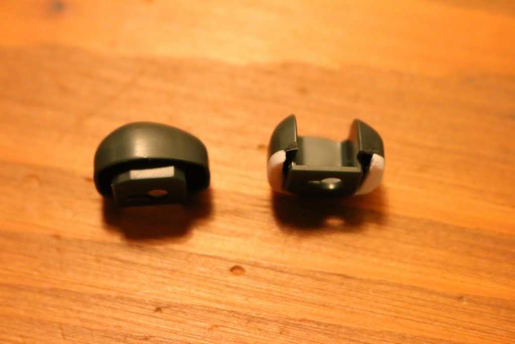 【延長加工】　ジャハナムは割と体系がずんぐりむっくりで、Gレコのデザイナーさんの癖がある体型。　なので、ちょっとスタイルをよくするために足を延ばしました。太ももパーツの間にプラ板1.5mmを挟み、延長しています。　上記２つの改造に関しては、以下の動画を参考にして下さい。https://www.youtube.com/watch?v=ZAX3NVLrB_I