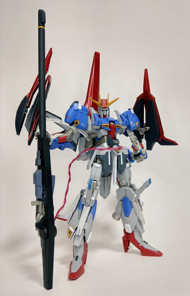 異世界転生したZガンダムが魔改造された件｜umecyoさんのガンプラ作品 