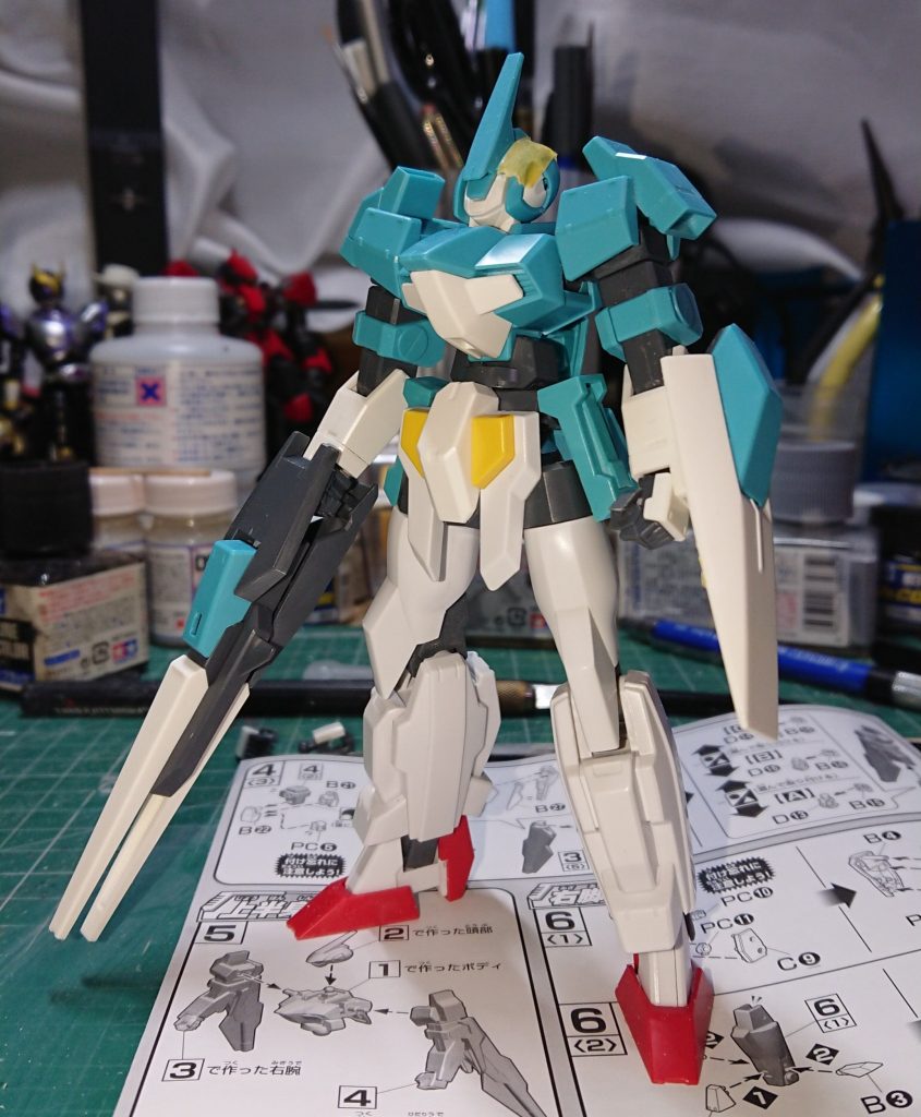 塗装前〜このカラーも良かったけどあまりにガンダム!ランディングギアが出せなくなってしまったけどやりたいことや、試したいことを10周年記念の再販ラッシュで実現出来て満足です。( ¯﹀¯ )