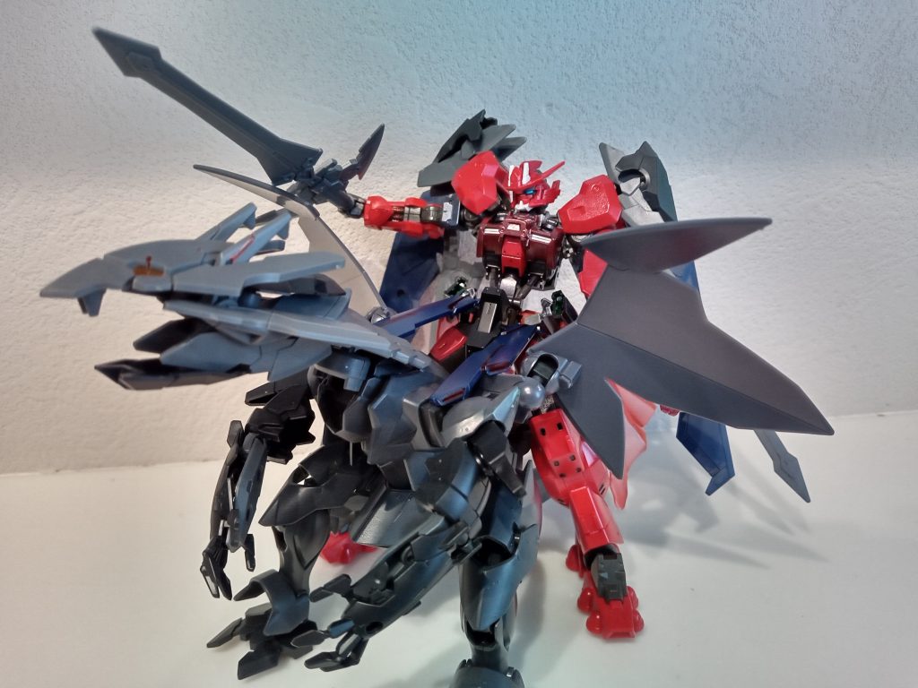 レッドデュークアスタロト/シュバルツドラグーン–2枚目/制作者：ku-ma-0