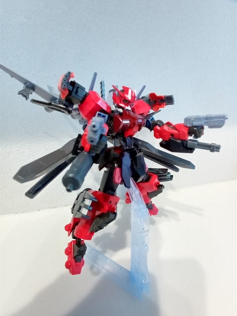 全弾射出！無数の砲弾が敵を殲滅する！