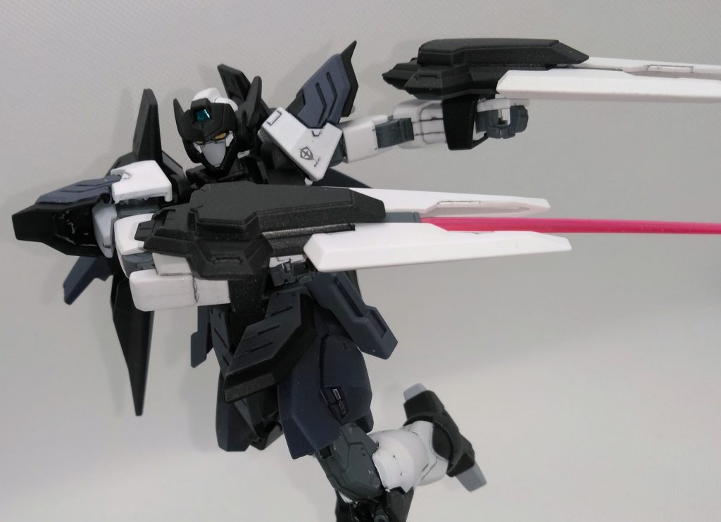 シールドライフル格闘戦ポーズ