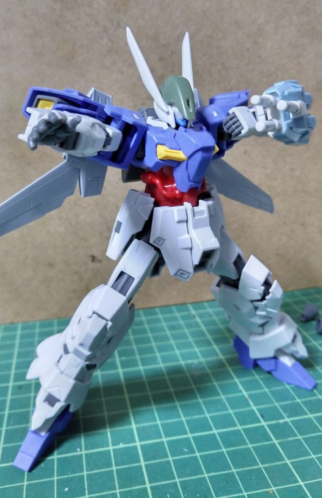 これを製作後にムーンガンダムベースで、腕をプトレマイオスアームズのゲシュペンスト風の先駆者さんがいらしたのを知ったんですよね。一応連絡を取り投稿しました。閲覧ありがとうっした!(゚v゚)ノ