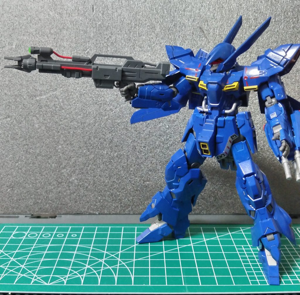 ニュートロンビームじゃないよ!少ない弾数だったり、ビーム属性でビームコートに弾かれたり、何かと不遇な扱いのメガビームライフルだよ!