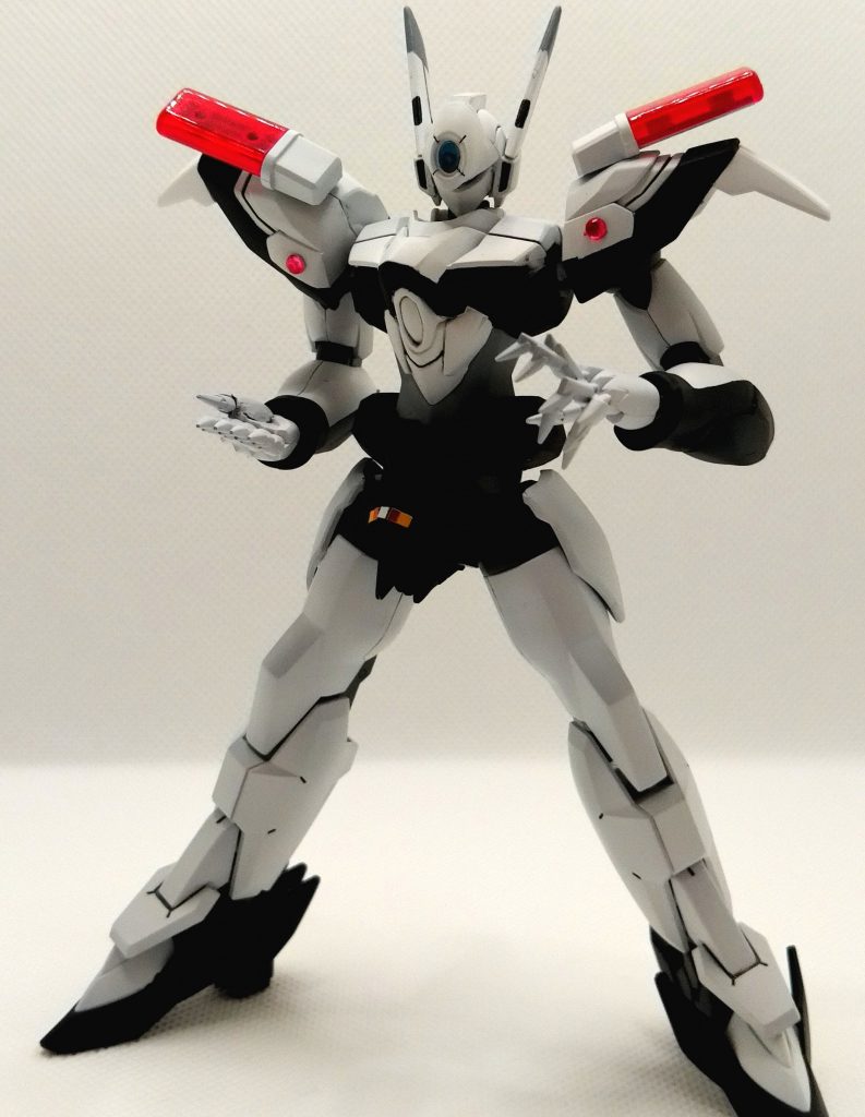 万能に見える本機ではあるが、H.O.Sをガンプラへの搭載するための工費や保秘性など課題が山積み状態。更には極めて強力なH.O.Sの演算処理能力はチートクライム以外の用途にも使用が出来てしまうため、隊員達に悪用されてしまうという懸念がされている。…という、設定という妄想でした!ここまで閲覧ありがとうございます!