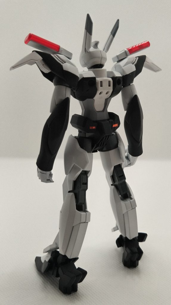 新手企業であるVagan.Corporationはネットワーク系列面で秀でており、本機はチートクライム専用対抗機として開発された試作機。現行のRGM-89式AVは既存のチートに対してのアンチプログラムを搭載し対策、無効化しているが…新規チートに対する現場での対応が後手に回ってしまっていた。そこでXvm-AV-X0はアンチプログラムを現場で作成し対抗、無効化するシステムであるHyper.Operation.System(通称H.O.S)を搭載。後手に回ってしまうチート対策としての正式採用機にも搭載される予定である。