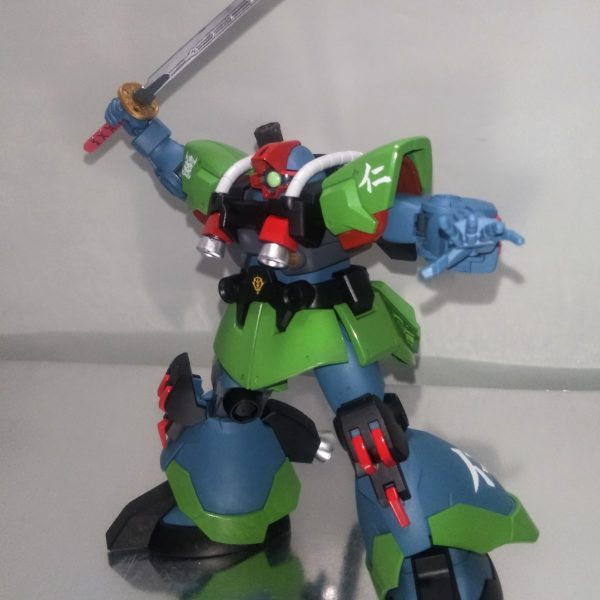 ドムR-25（牙斗機）