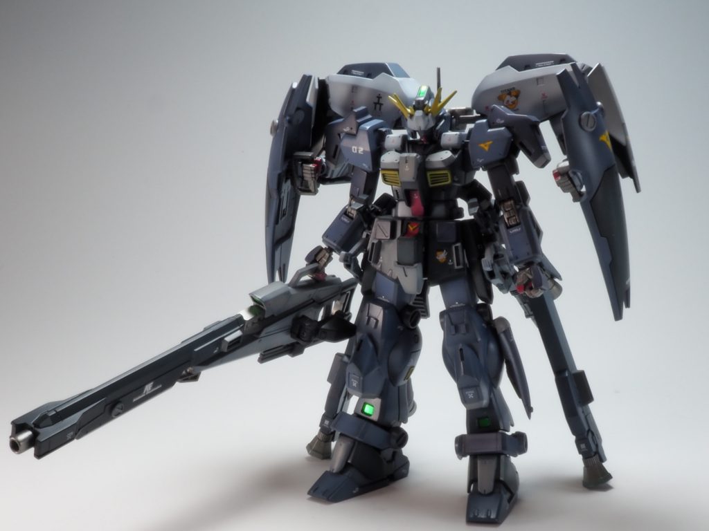 大型ビームライフルはアナハイム社から提供(せびった)された試作品