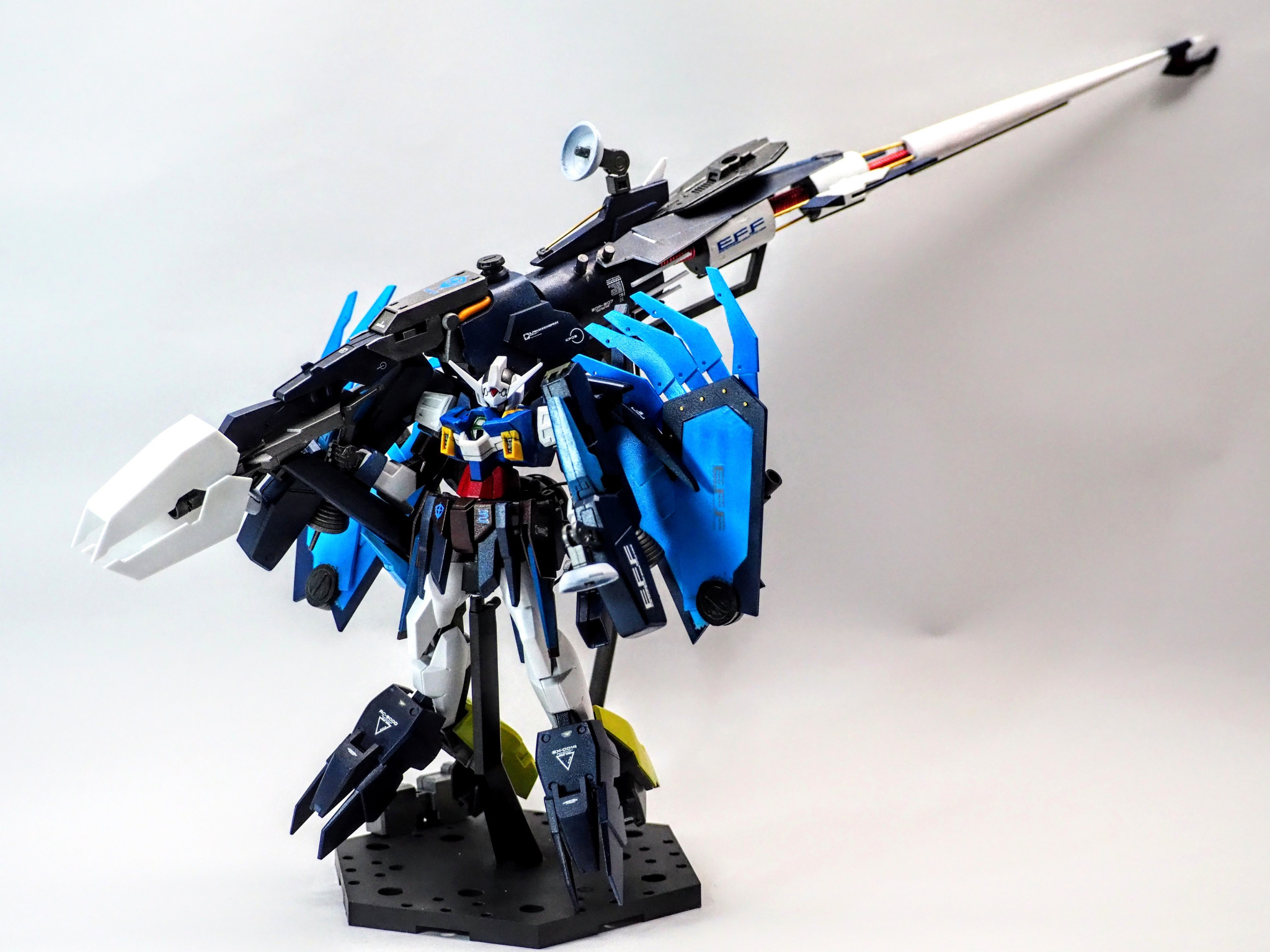 神殺しの力を宿したage2ガンダム Dionea Scarletさんのガンプラ作品 Gunsta ガンスタ