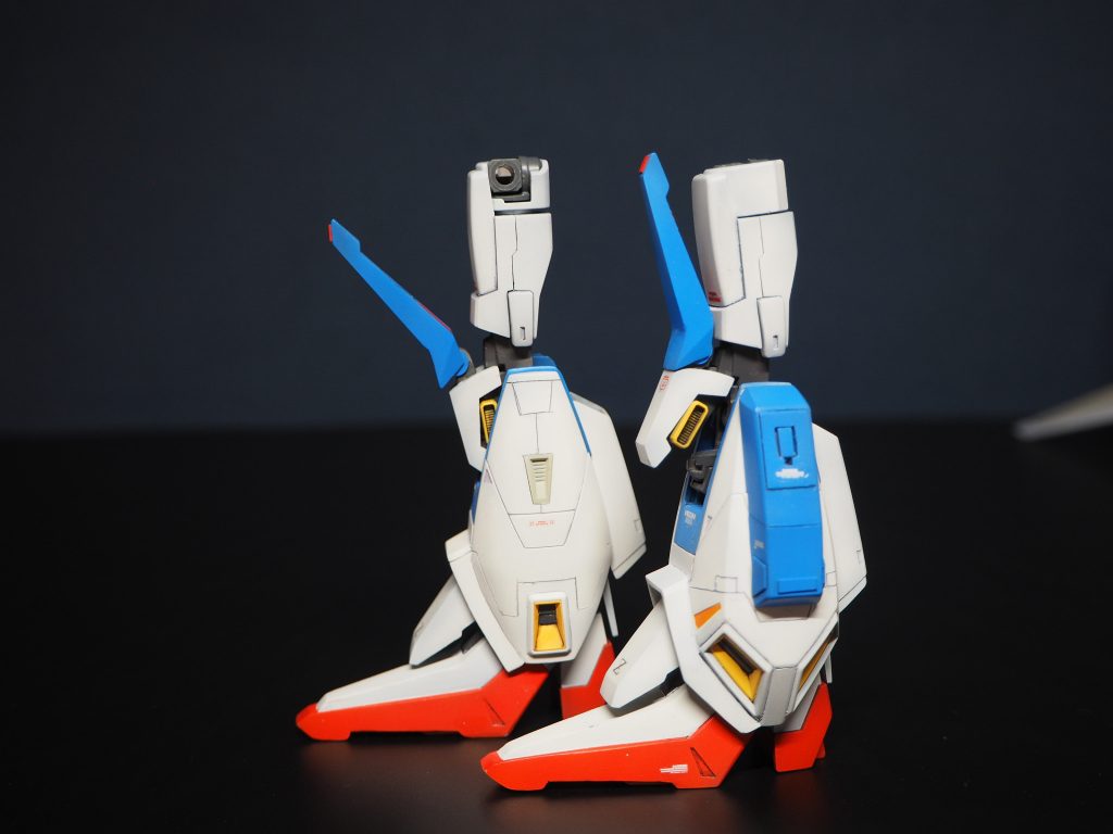 脚がめちゃくちゃ大変だった。藤田版画稿にあるように、脛のバーニアを展開する機構を製作。