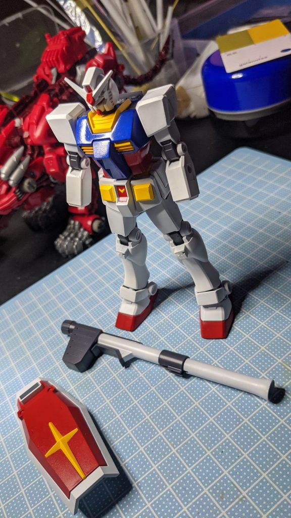 塗装後デカール貼る前です。塗料は水性アクリルでエアブラシ塗装白→白サフ青→コバルトブルー赤→モンザレッド黃→オレンジイエロー+フラットイエローフラットイエローはタミヤアクリル、あとはクレオスです。