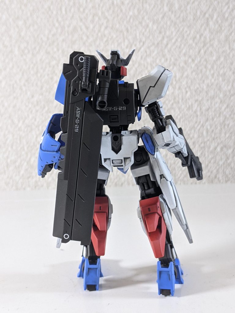 後側です。バックパックに折畳んだデモリッションナイフを装備させました。バックパックとナイフ両方にアスタロトの型式番号のデカールを貼ったらなかなか良い感じにまとまったと思います❗