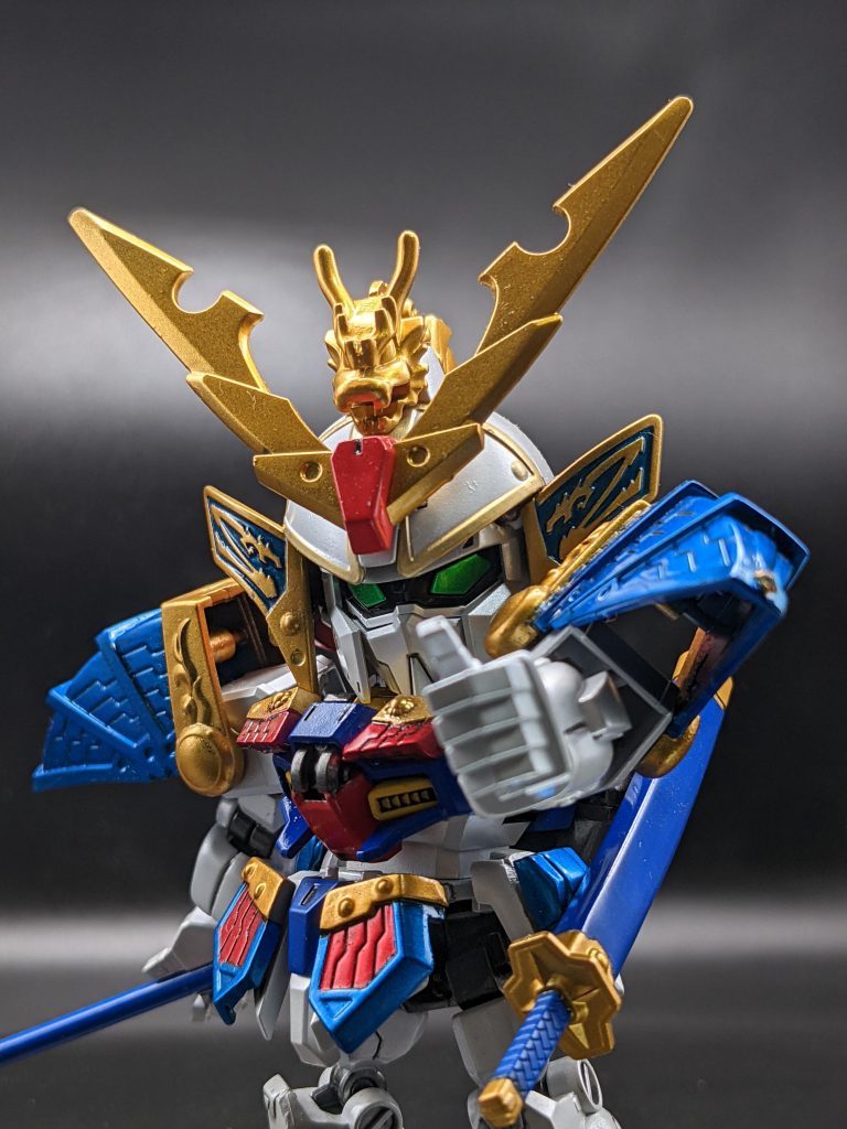 イイね(≧∇≦)b実は手綱持ってるこの左手パーツ、そのままではスカスカで手綱が保持できないので、2ミリ角棒が仕込んであります👍