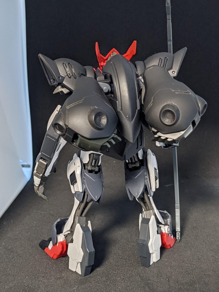 グシオンリベイクがわかるバックショット接続だけはMGSを活用していますが、それ以外はキットのまま。となれば当然、