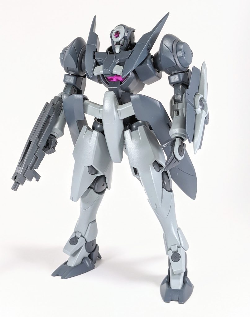 パーツの付け替えでジンクスⅡのノーマルにする事ができます。