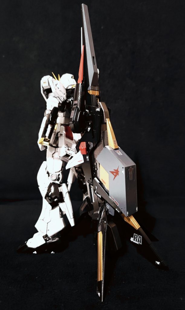 最初は福岡νガンダムのイメージ画像を元にサイズ調整していたのですが…結果かなり大きめになってしまいました。