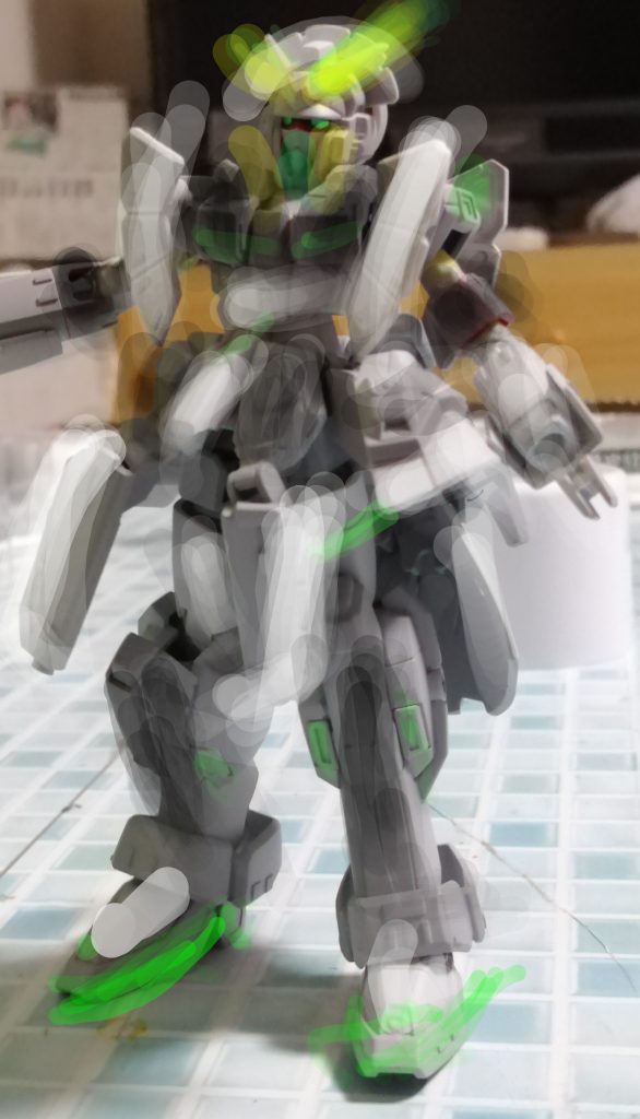 カラーイメージ検討中のときの画像スマホのアプリをこんな感じに使ってカラーバリエーション検討してます(細かい色バランスまで考慮できませんが)