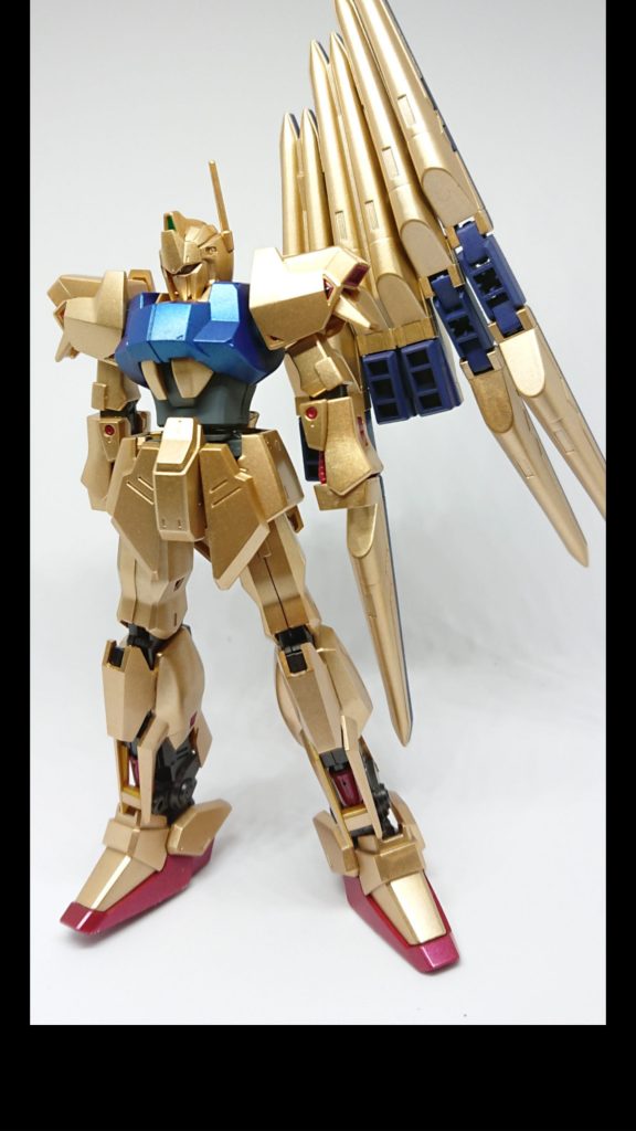 デカール貼り・墨入れ前。この時点でカッコいい…このまま仕上げても良いくらいですね。