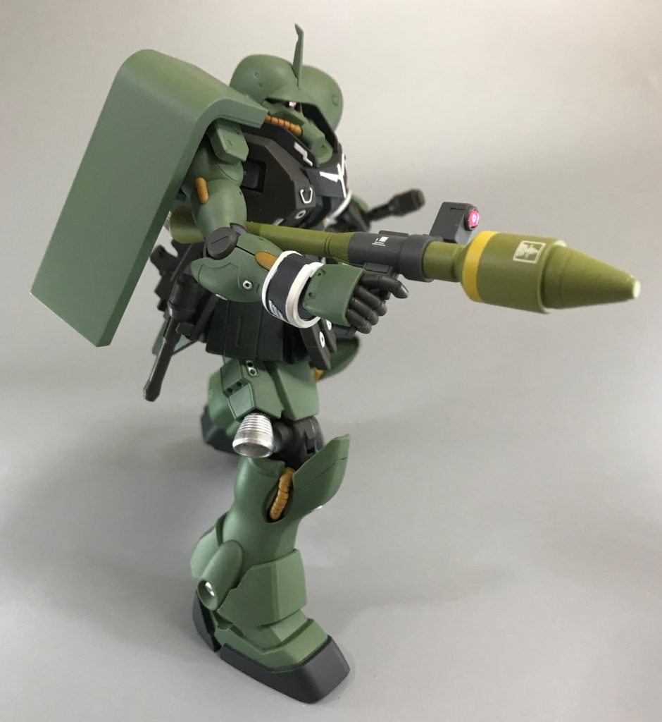 シュツルムファウストだけはどうしようもなかったため、当時は放置。12年後の最近なってエアブラシ塗装で仕上げました。