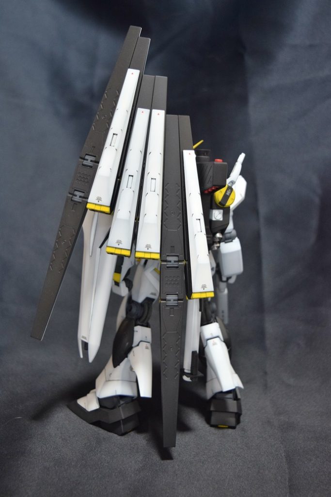 【MG　RX93　νガンダム】–6枚目/制作者：@SIRIUSdanna