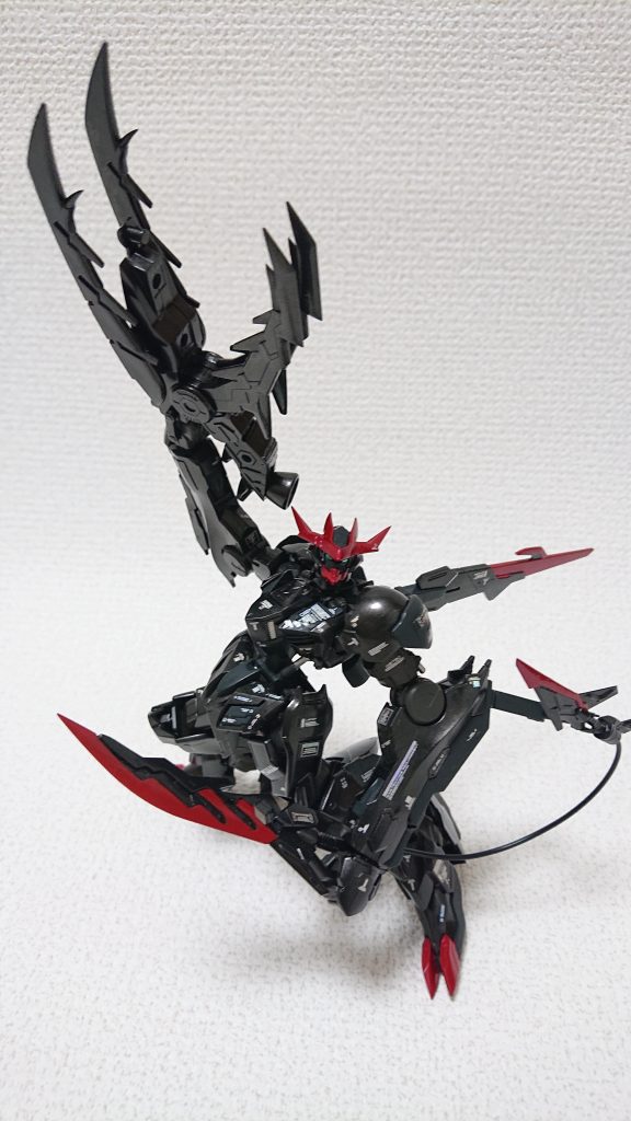 安いプラモデルなのに、元がかっこいいですね。