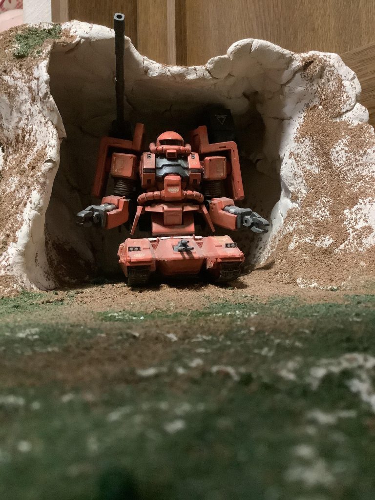 普段はこんな感じでしまわれています。洞窟に兵器を隠すのは残党軍っぽいです。