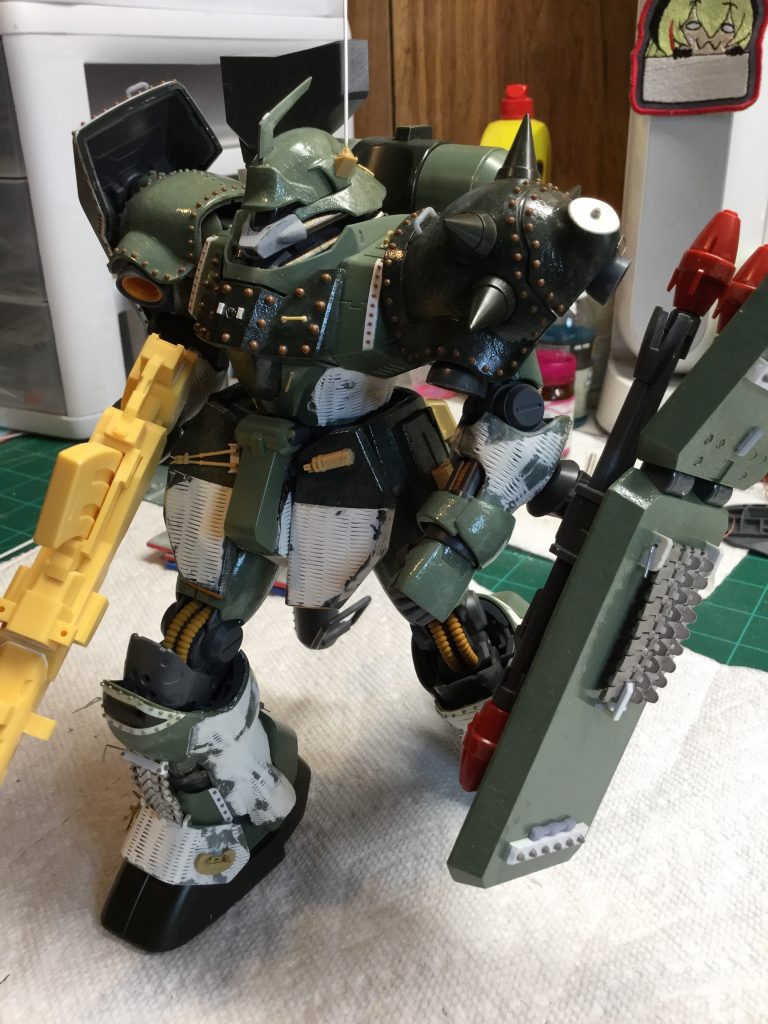 Here you can see the many added rivets, cast armor texture, zimmerit, resin and pla-plate added.